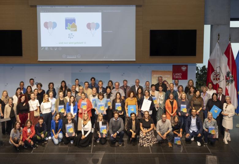 14 Schulen wurden mit dem Gütesiegel "Gesunde Schule Tirol" ausgezeichnet. 