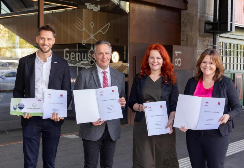 Am 4. April 2024 unterzeichneten die drei Partnerorganisationen nun gemeinsam mit Frau Landesrätin Cornelia Hagele eine neue Kooperationsvereinbarung. 