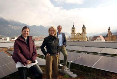 Anfang der Woche wurde die neue PV-Anlage der PH Tirol offiziell übergeben.
