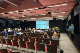 Blick in den großen Hörsaal