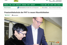 „Schneidig“ bei der Eröffnungsfeier: Caroline Abfalter, Direktorin der Praxisvolksschule, und Gregor Örley, Direktor der Praxismittelschule